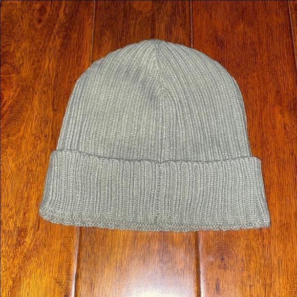 ⚠️SOLD⚠️VS PINK Beanie - Picture 2 of 2